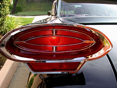 '59 Olds tail light