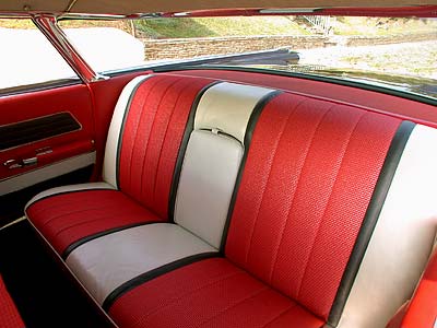 '59 Olds 98 back seat